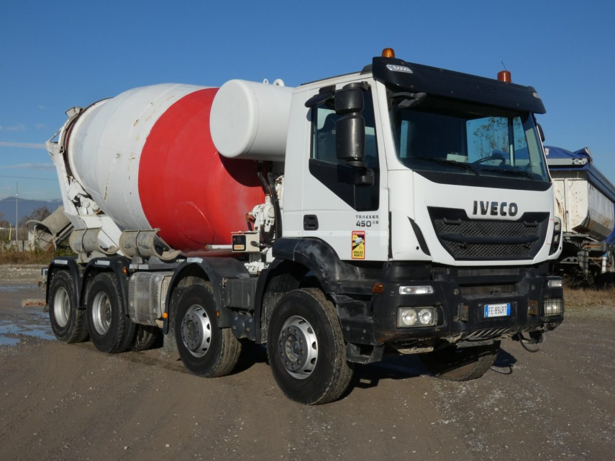 IVECO TRAKKER 450 CIFA RY1300 - شاحنة خلاطة خرسانة: صورة 3 IVECO TRAKKER 450 CIFA RY1300 - شاحنة خلاطة خرسانة: صورة 3