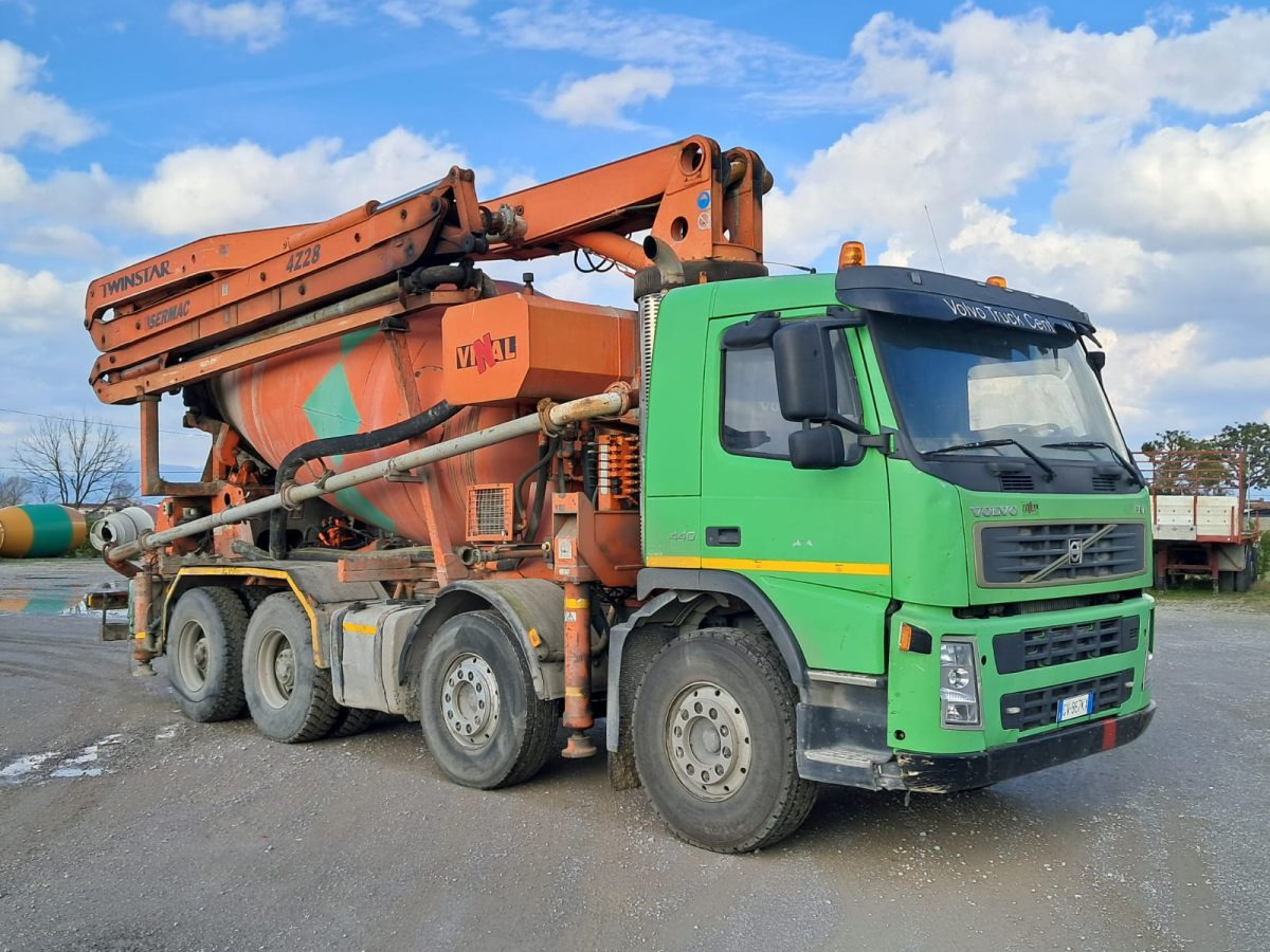 خلاطة مع مضخة VOLVO FM 84R 440 SERMAC 4Z28: صورة 11