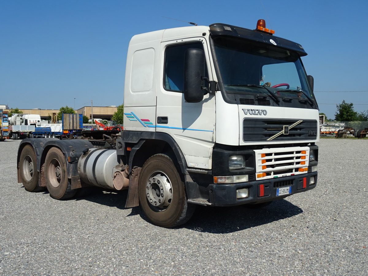 VOLVO FM12 420T 6X4 - وحدة جر: صورة 4 VOLVO FM12 420T 6X4 - وحدة جر: صورة 4