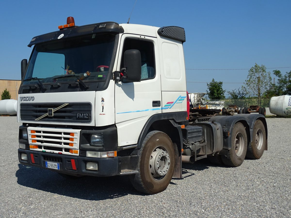 VOLVO FM12 420T 6X4 - وحدة جر: صورة 2 VOLVO FM12 420T 6X4 - وحدة جر: صورة 2