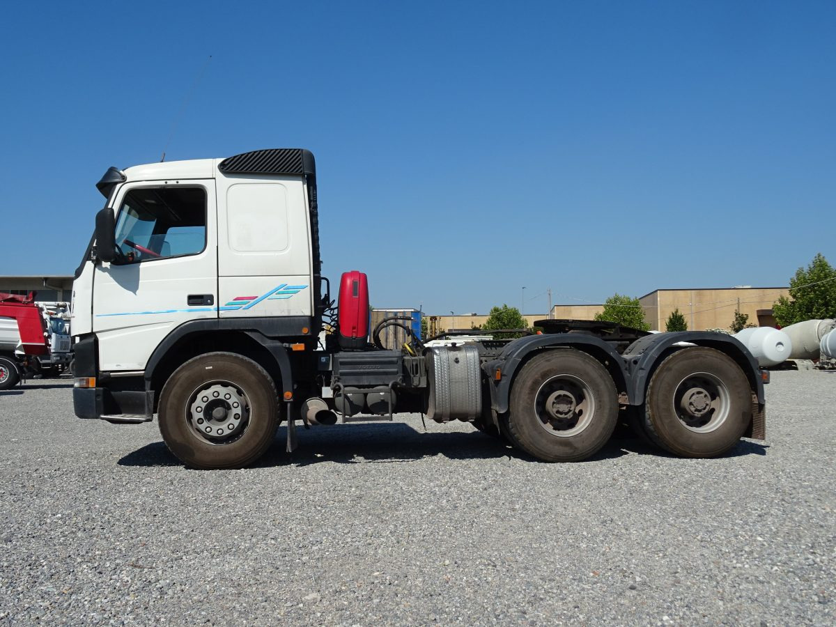 VOLVO FM12 420T 6X4 - وحدة جر: صورة 3 VOLVO FM12 420T 6X4 - وحدة جر: صورة 3