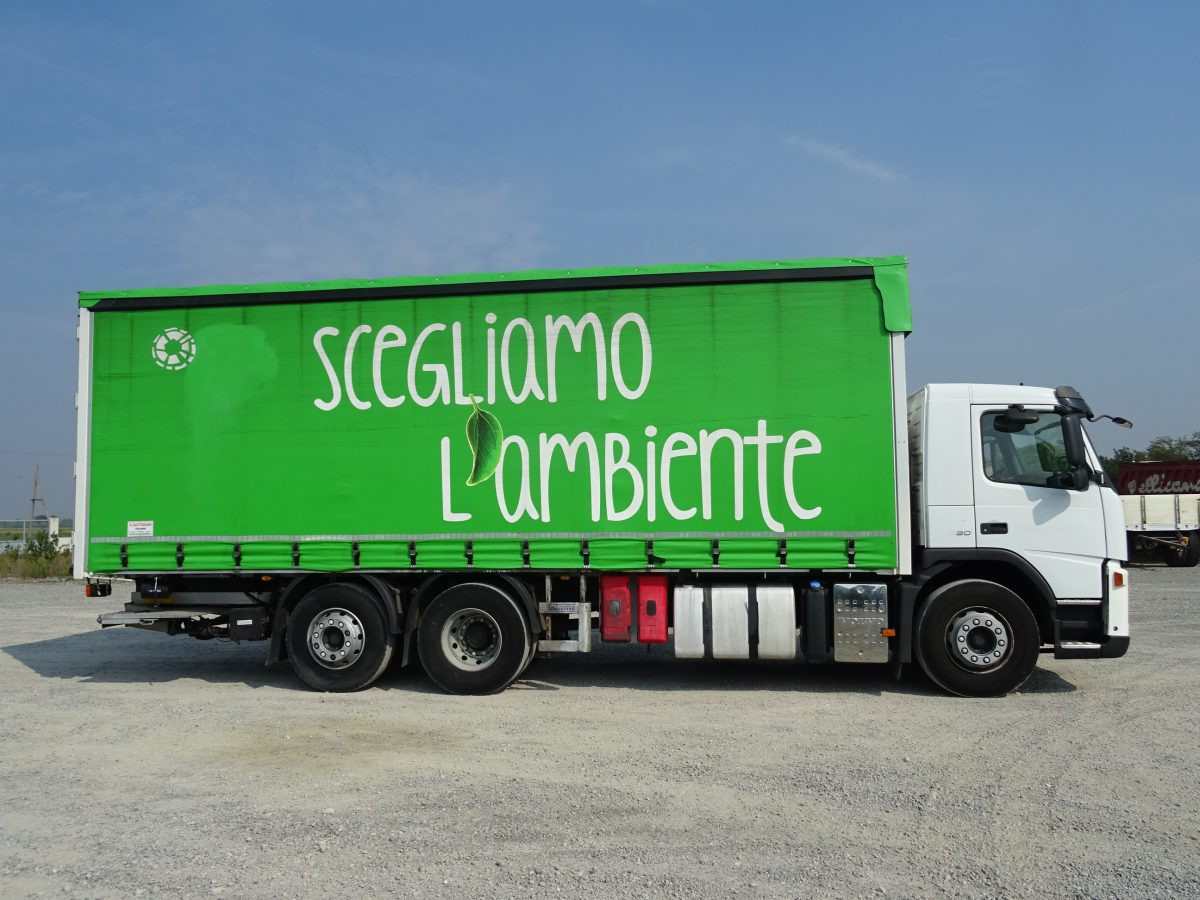 VOLVO FM9 R 62 - شاحنة ستارة: صورة 4 VOLVO FM9 R 62 - شاحنة ستارة: صورة 4