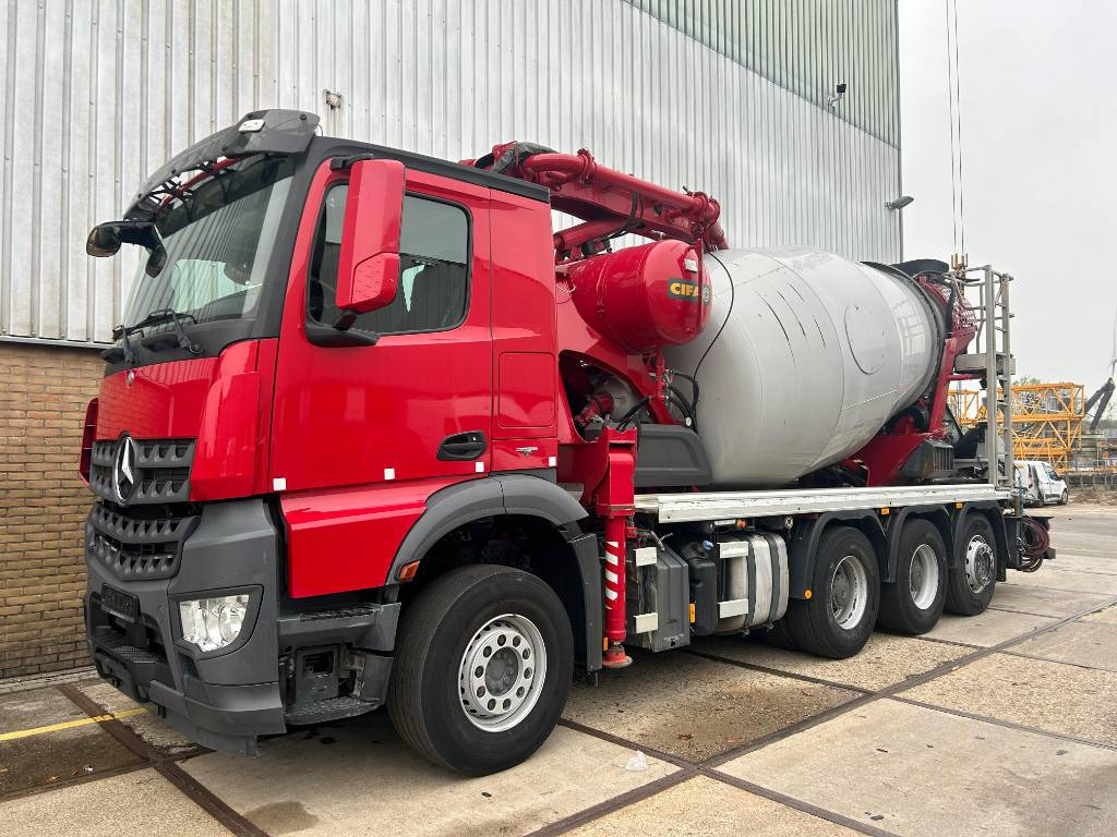 Cifa MK25H Carbotech - خلاطة مع مضخة: صورة 1 Cifa MK25H Carbotech - خلاطة مع مضخة: صورة 1