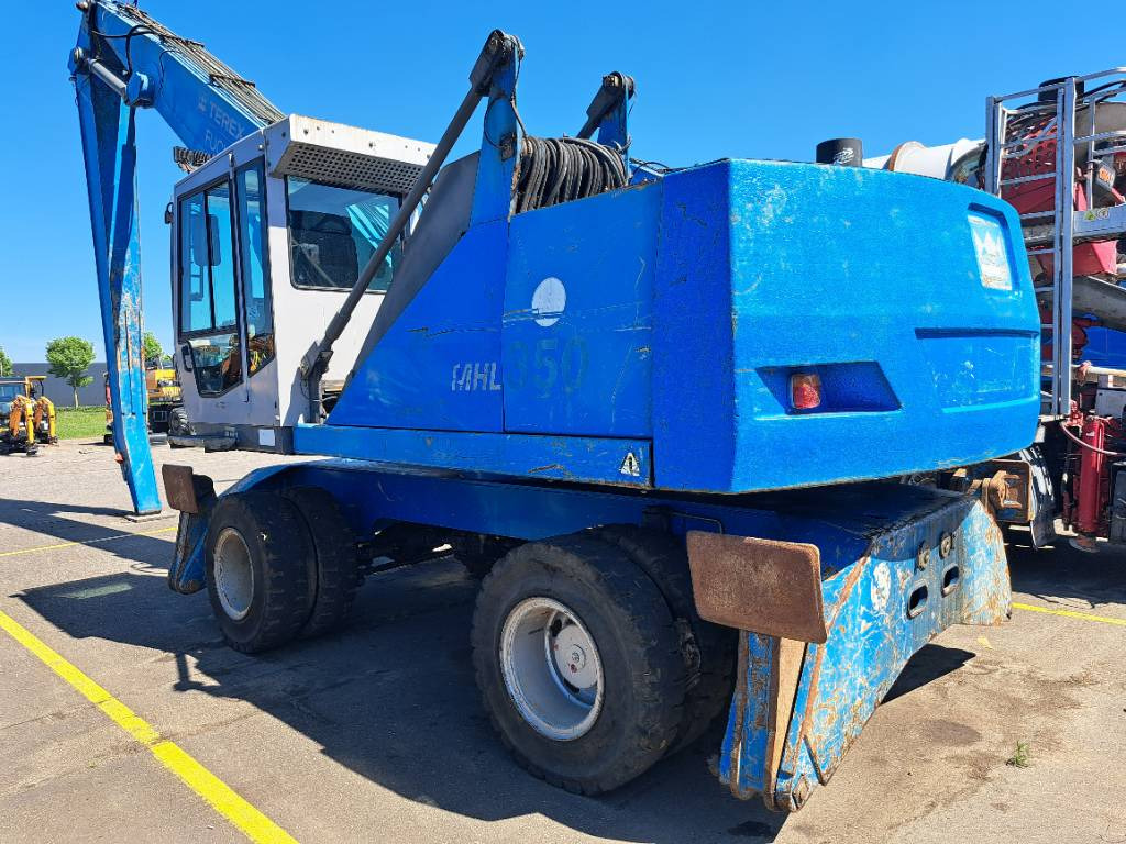 Fuchs MHL350C + generator - معالج النفايات: صورة 1 Fuchs MHL350C + generator - معالج النفايات: صورة 1