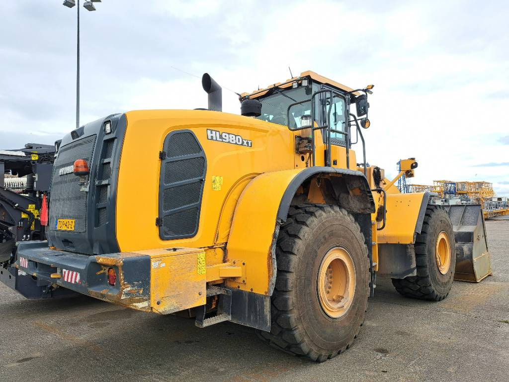 Hyundai HL980XT - اللودر بعجل: صورة 3 Hyundai HL980XT - اللودر بعجل: صورة 3