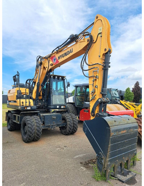 Hyundai HW 140 - حفارة دولاب: صورة 5 Hyundai HW 140 - حفارة دولاب: صورة 5