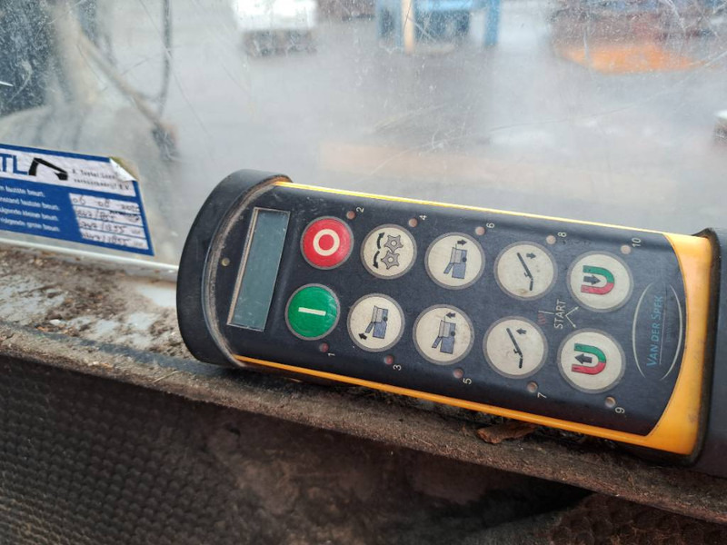 LINDNER Urraco 75 D LINDNER Urraco 75 D: صورة 7 LINDNER Urraco 75 D LINDNER Urraco 75 D: صورة 7