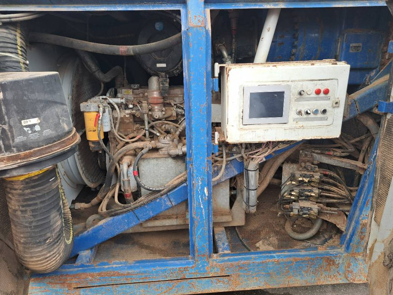 LINDNER Urraco 75 D LINDNER Urraco 75 D: صورة 8 LINDNER Urraco 75 D LINDNER Urraco 75 D: صورة 8