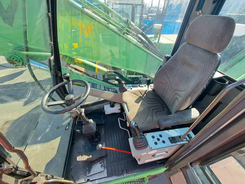 Sennebogen 825 M - معالج النفايات: صورة 5 Sennebogen 825 M - معالج النفايات: صورة 5