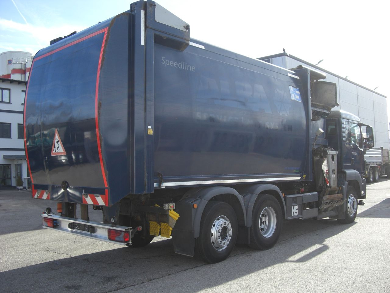 MAN 26360FNLL / RECHTSGEST. - شاحنة النفايات: صورة 3 MAN 26360FNLL / RECHTSGEST. - شاحنة النفايات: صورة 3