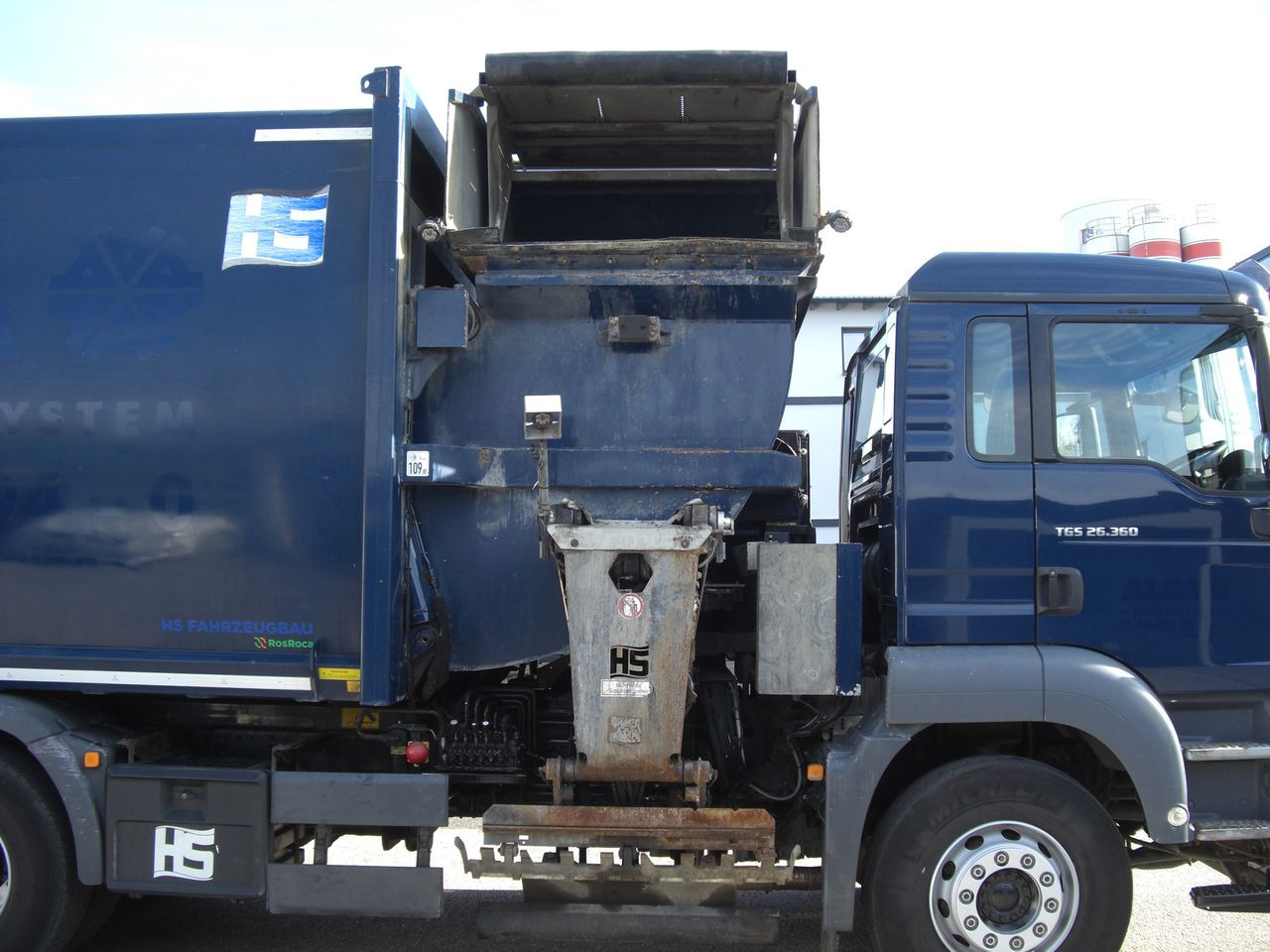 MAN 26360FNLL / RECHTSGEST. - شاحنة النفايات: صورة 5 MAN 26360FNLL / RECHTSGEST. - شاحنة النفايات: صورة 5