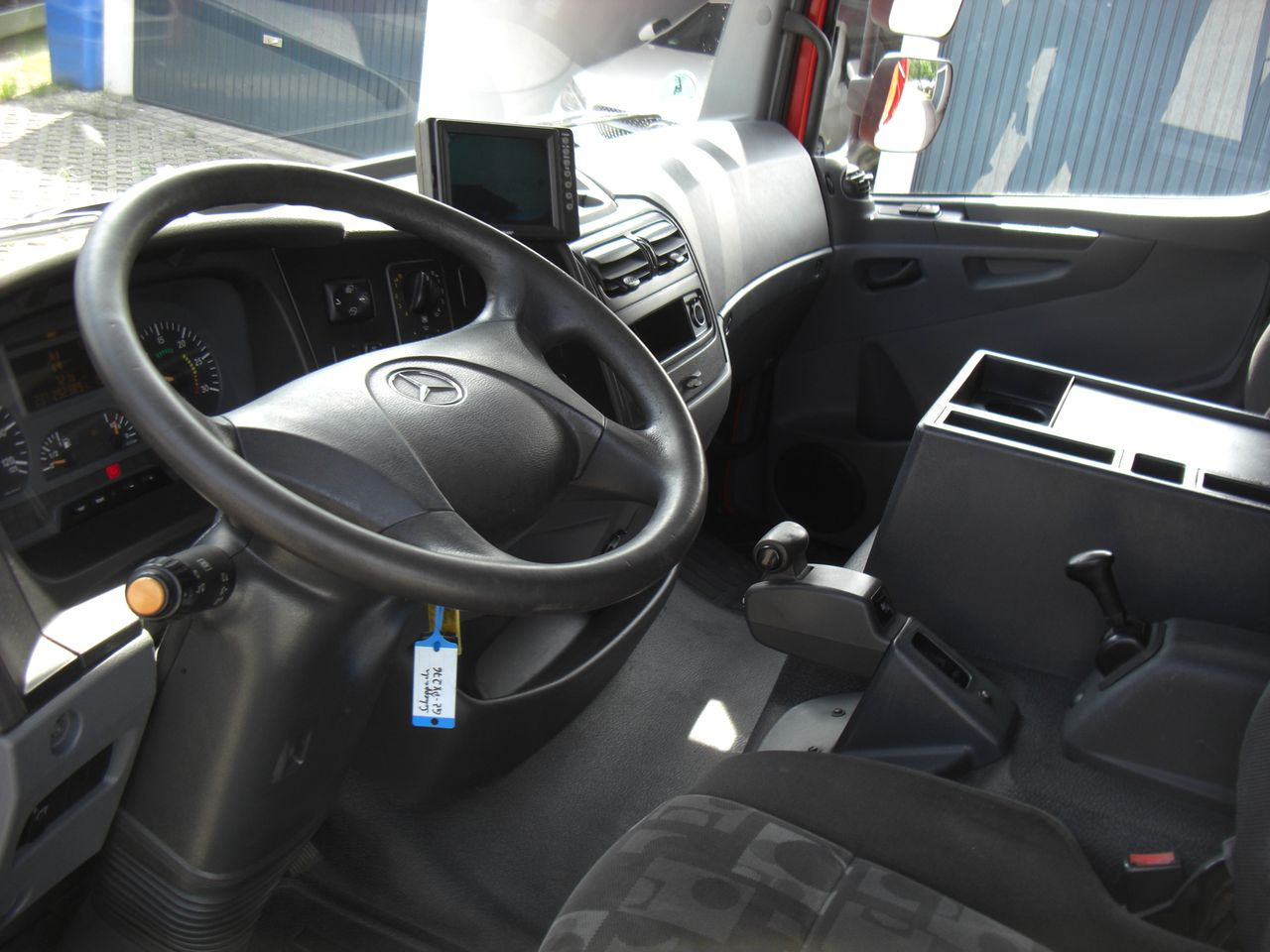 شاحنة المشروبات Mercedes-Benz 1222L AUTOMATIK: صورة 9