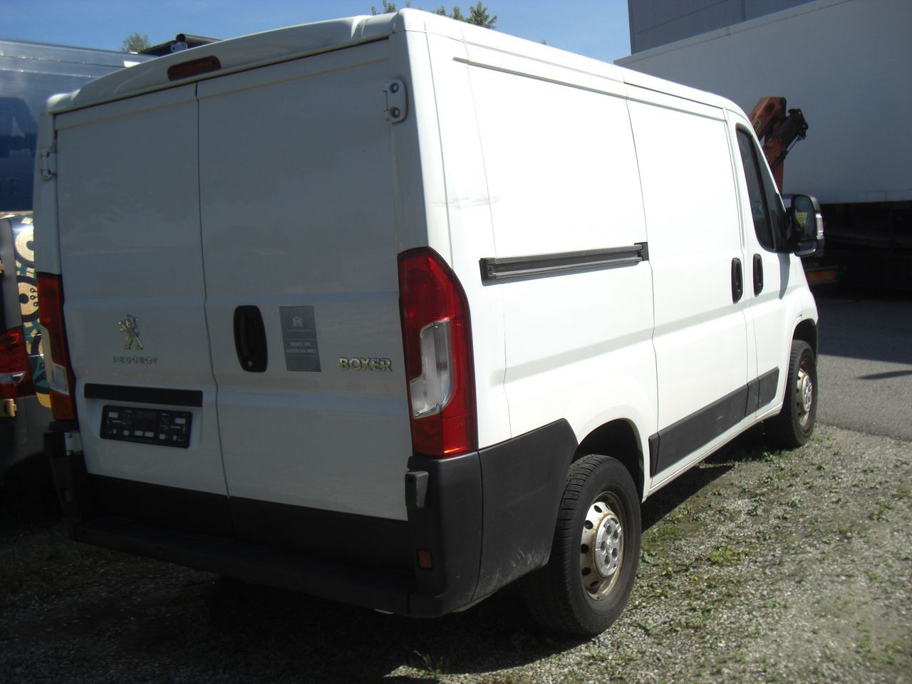 Peugeot BOXER 2,0 KURZ/NIEDRIG - فان المدمجة: صورة 4 Peugeot BOXER 2,0 KURZ/NIEDRIG - فان المدمجة: صورة 4