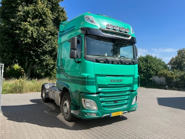 DAF XF480 FT SSC kipper en walkingfloor hydrauliek - وحدة جر: صورة 2 DAF XF480 FT SSC kipper en walkingfloor hydrauliek - وحدة جر: صورة 2