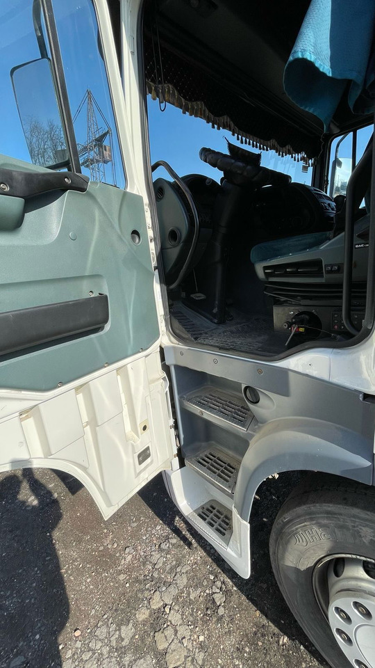 DAF XF 95.430 Tractor head 4x2 - وحدة جر: صورة 3 DAF XF 95.430 Tractor head 4x2 - وحدة جر: صورة 3
