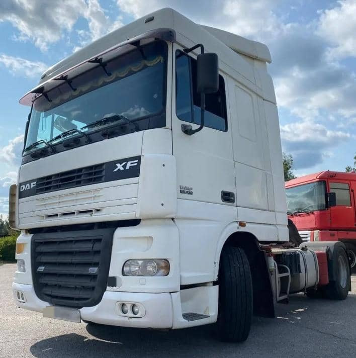 DAF XF 95 - وحدة جر: صورة 2 DAF XF 95 - وحدة جر: صورة 2