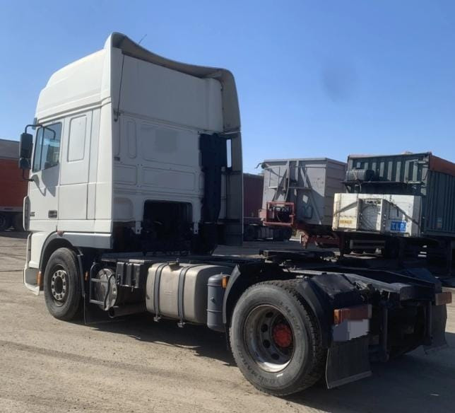 DAF XF 95 - وحدة جر: صورة 3 DAF XF 95 - وحدة جر: صورة 3