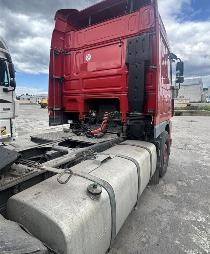 DAF XF 95 - وحدة جر: صورة 4 DAF XF 95 - وحدة جر: صورة 4