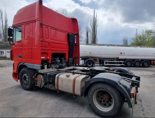 DAF XF 95 - وحدة جر: صورة 4 DAF XF 95 - وحدة جر: صورة 4
