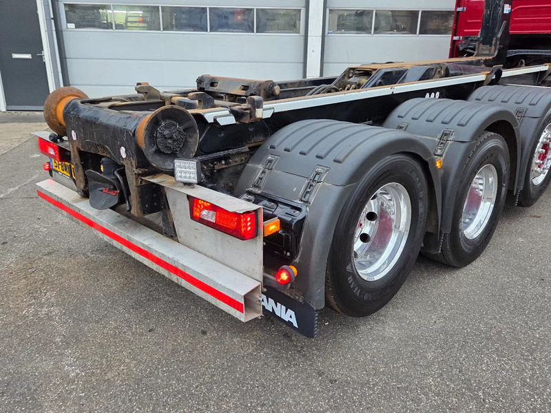 Scania R450 8x2 VDL hooklift / full air - شاحنة ذات خطاف: صورة 5 Scania R450 8x2 VDL hooklift / full air - شاحنة ذات خطاف: صورة 5