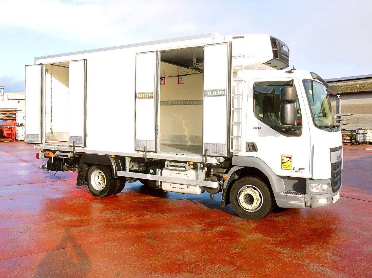 DAF LF 180 .10 KUHLKOFFER CARRIER SUPRA 750MT AIRCO - شاحنة الفريزر: صورة 3 DAF LF 180 .10 KUHLKOFFER CARRIER SUPRA 750MT AIRCO - شاحنة الفريزر: صورة 3