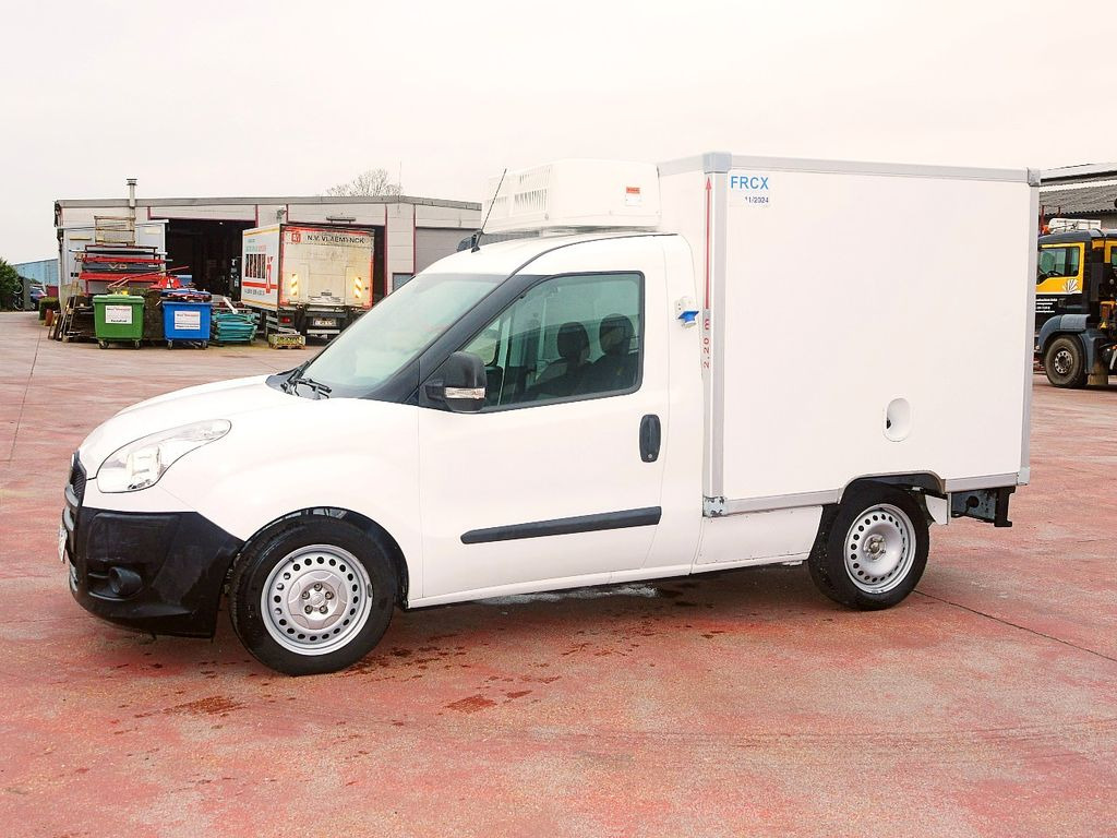 Fiat 1.3 DOBLO KUHLKOFFER RELEC FROD TR22 -20C - شاحنة مُبرّدة للتوصيل: صورة 4 Fiat 1.3 DOBLO KUHLKOFFER RELEC FROD TR22 -20C - شاحنة مُبرّدة للتوصيل: صورة 4