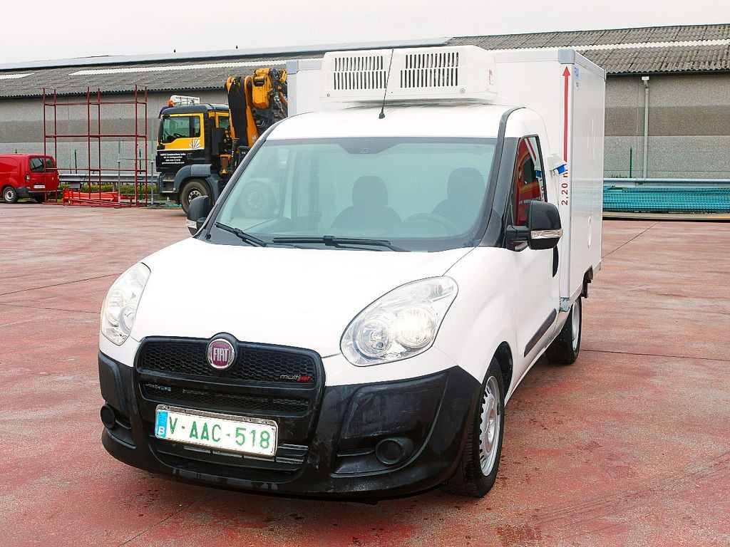 Fiat 1.3 DOBLO KUHLKOFFER RELEC FROD TR22 -20C - شاحنة مُبرّدة للتوصيل: صورة 5 Fiat 1.3 DOBLO KUHLKOFFER RELEC FROD TR22 -20C - شاحنة مُبرّدة للتوصيل: صورة 5