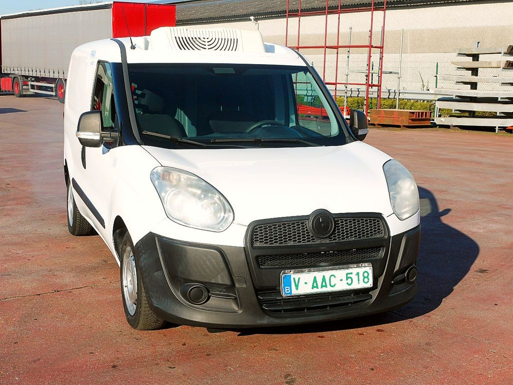 Fiat DOBLO 1.3 KUHLKASTENWAGEN RELEC FROID TR10 -20c - شاحنة مُبرّدة للتوصيل: صورة 1 Fiat DOBLO 1.3 KUHLKASTENWAGEN RELEC FROID TR10 -20c - شاحنة مُبرّدة للتوصيل: صورة 1