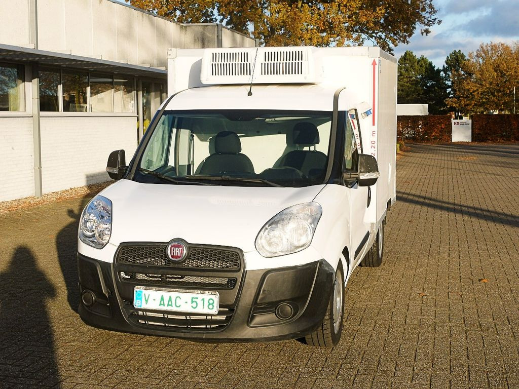 Fiat DOBLO 1.6 KUHLKOFFER CARRIER XARIOS -20 / AIRCO - شاحنة مُبرّدة للتوصيل: صورة 4 Fiat DOBLO 1.6 KUHLKOFFER CARRIER XARIOS -20 / AIRCO - شاحنة مُبرّدة للتوصيل: صورة 4
