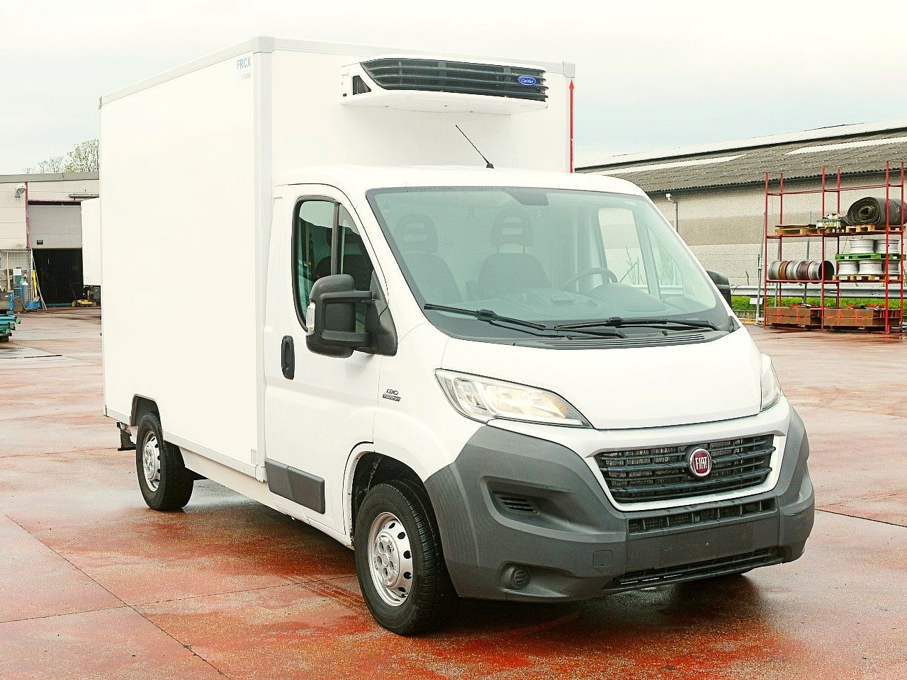 Fiat DUCATO 2.3 KUHLKOFFER FLEISH HAKEN CARRIER -20C - شاحنة مُبرّدة للتوصيل: صورة 2 Fiat DUCATO 2.3 KUHLKOFFER FLEISH HAKEN CARRIER -20C - شاحنة مُبرّدة للتوصيل: صورة 2