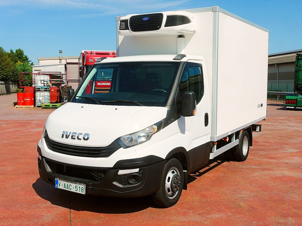 Iveco 35C14 DAILY KUHLKOFER CARIER PULSOR 600MULTi A/C - شاحنة مُبرّدة للتوصيل: صورة 5 Iveco 35C14 DAILY KUHLKOFER CARIER PULSOR 600MULTi A/C - شاحنة مُبرّدة للتوصيل: صورة 5