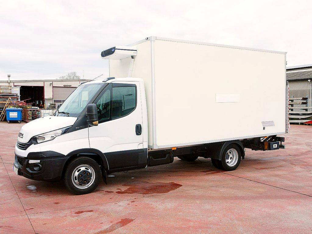 Iveco 35C14 KUHLKOFFER 4.4m CARRIER VIENTO LBW - شاحنة مُبرّدة للتوصيل: صورة 4 Iveco 35C14 KUHLKOFFER 4.4m CARRIER VIENTO LBW - شاحنة مُبرّدة للتوصيل: صورة 4