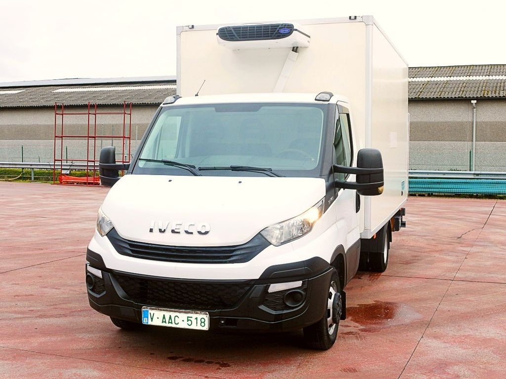 Iveco 35C14 KUHLKOFFER 4.4m CARRIER VIENTO LBW - شاحنة مُبرّدة للتوصيل: صورة 5 Iveco 35C14 KUHLKOFFER 4.4m CARRIER VIENTO LBW - شاحنة مُبرّدة للتوصيل: صورة 5