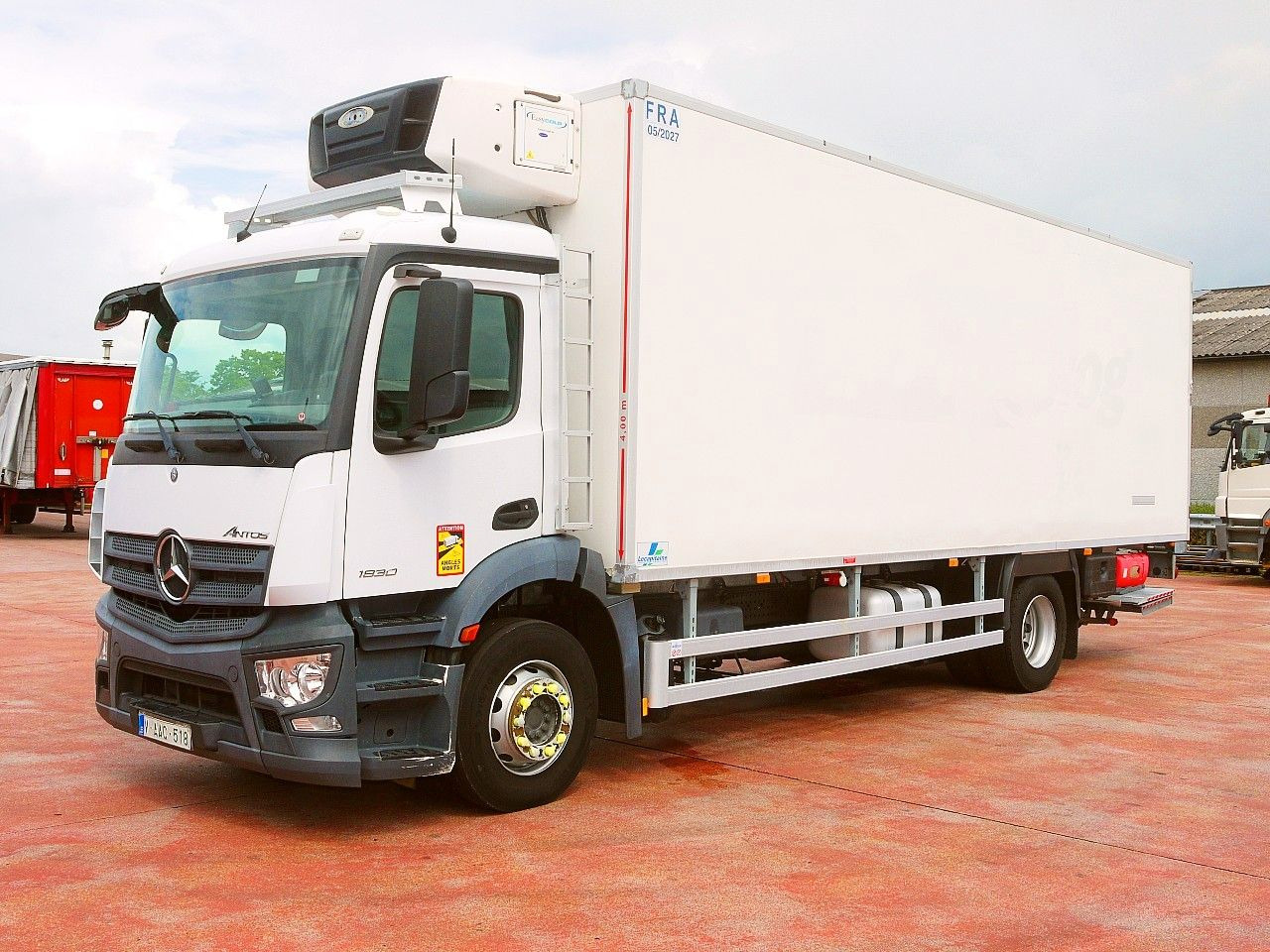 Mercedes-Benz 1830 ANTOS KUHLKOFFER CARRIER SUPRA 850 - شاحنة الفريزر: صورة 3 Mercedes-Benz 1830 ANTOS KUHLKOFFER CARRIER SUPRA 850 - شاحنة الفريزر: صورة 3