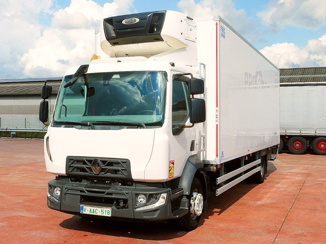 Renault D 16 250 KUHLKOFER CARRIER SUPRA 850 / KLIMA A/C - شاحنة الفريزر: صورة 5 Renault D 16 250 KUHLKOFER CARRIER SUPRA 850 / KLIMA A/C - شاحنة الفريزر: صورة 5