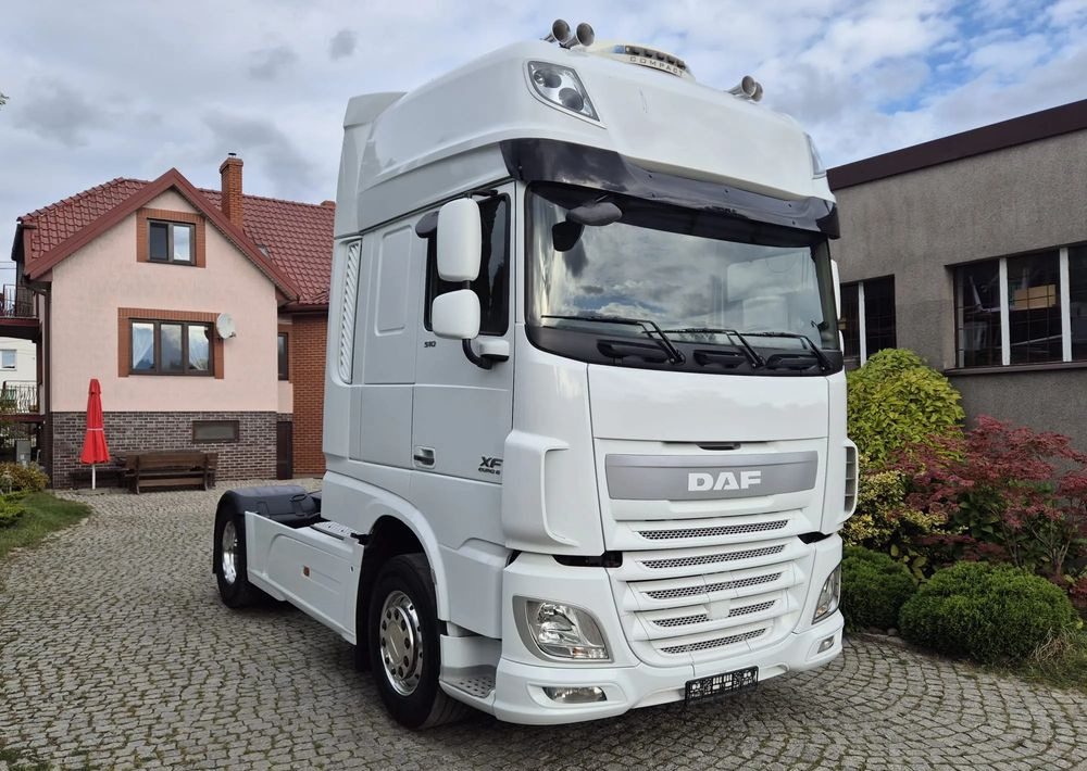 DAF XF106 - وحدة جر: صورة 3 DAF XF106 - وحدة جر: صورة 3