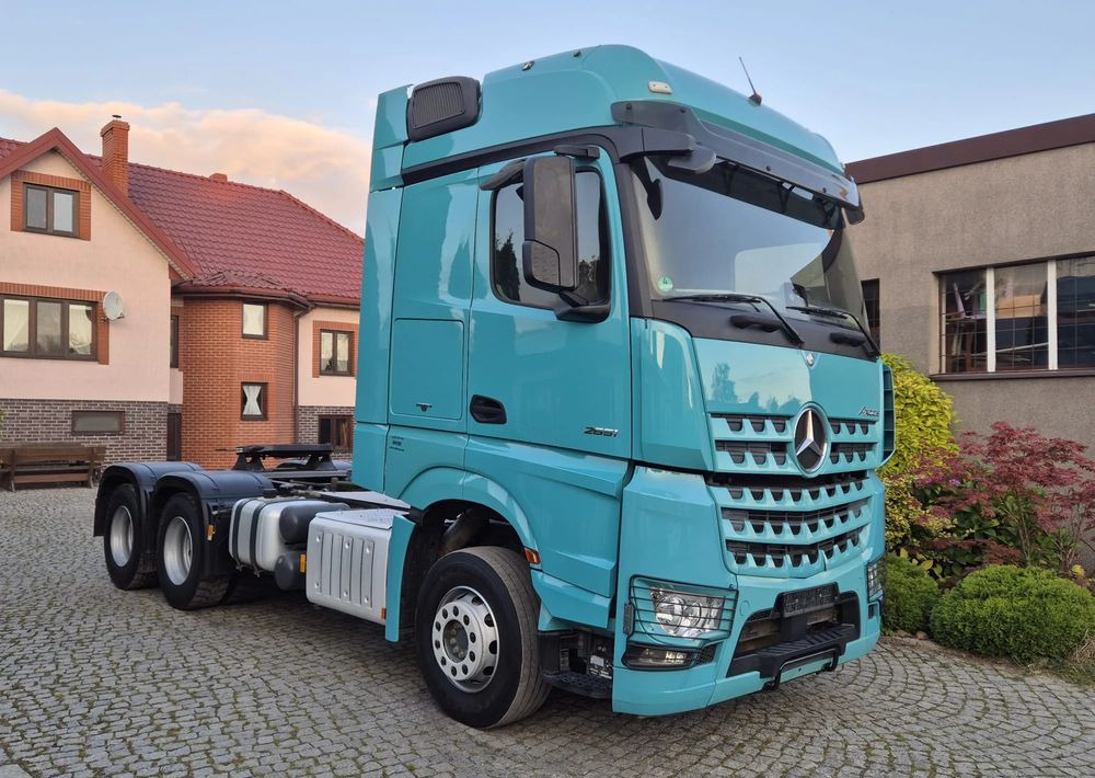 Mercedes-Benz AROCS - وحدة جر: صورة 3 Mercedes-Benz AROCS - وحدة جر: صورة 3