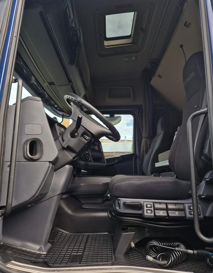وحدة جر Scania R410: صورة 19