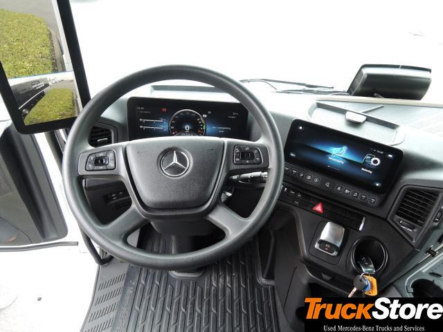 وحدة جر Mercedes-Benz Actros 1845 LS: صورة 8