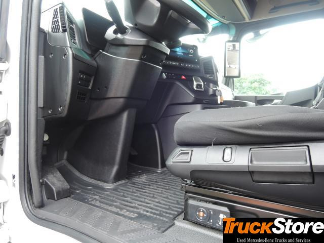 وحدة جر Mercedes-Benz Actros 1845 LS: صورة 6