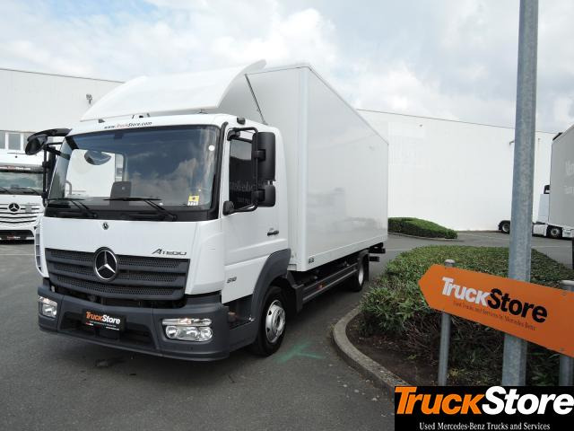 Mercedes-Benz Atego 818 L - شاحنة مغلقة الصندوق: صورة 1 Mercedes-Benz Atego 818 L - شاحنة مغلقة الصندوق: صورة 1