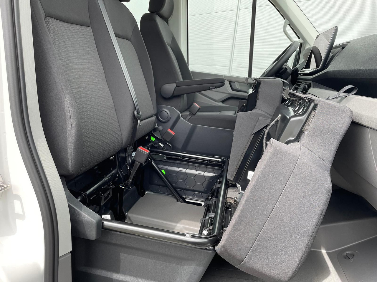 شاحنة مفتوحة, الشاحنات الصغيرة كابينة مزدوجة MAN TGE 3.160 Pritsche DOKA MR HECK AHK 3.5t ACC NAV: صورة 24