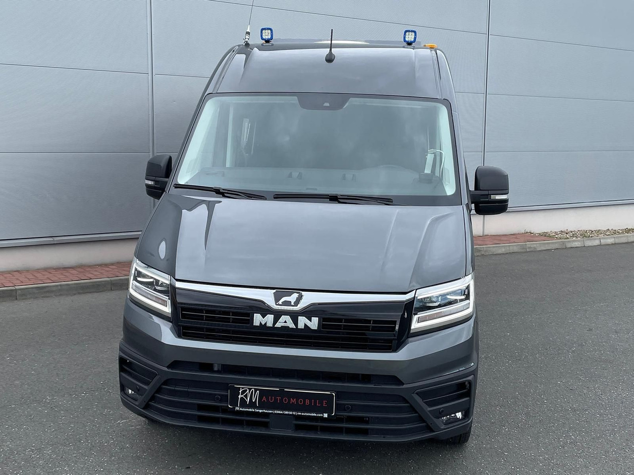 MAN TGE 3.180 BF 3 BEGLEITFAHRZEUG L3H3 NAVI LED - فان: صورة 4 MAN TGE 3.180 BF 3 BEGLEITFAHRZEUG L3H3 NAVI LED - فان: صورة 4