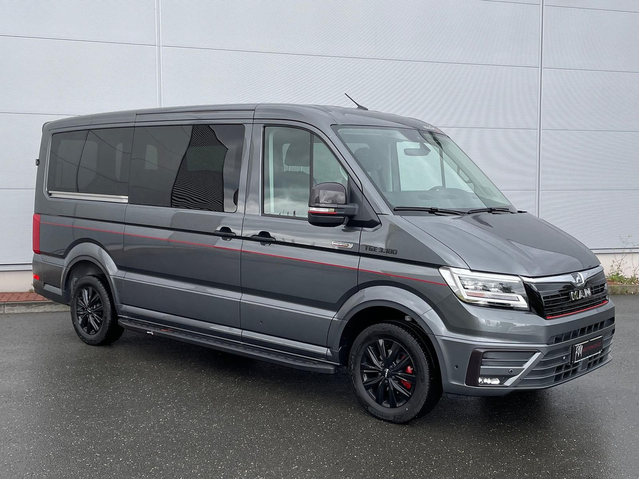 MAN TGE 3.180 Kombi L3H2 INDIVIDUAL S LED ACC NAV - سيارة: صورة 2 MAN TGE 3.180 Kombi L3H2 INDIVIDUAL S LED ACC NAV - سيارة: صورة 2