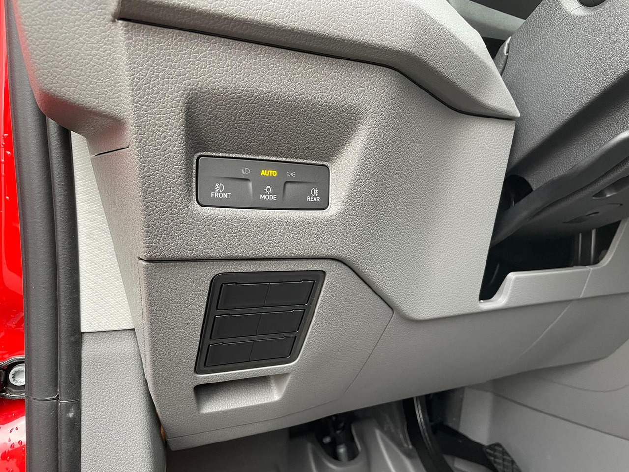 ميكروباص MAN TGE 3.180 Kombi L3H3 FEUERWEHR LED TEMPOMAT AHK: صورة 36