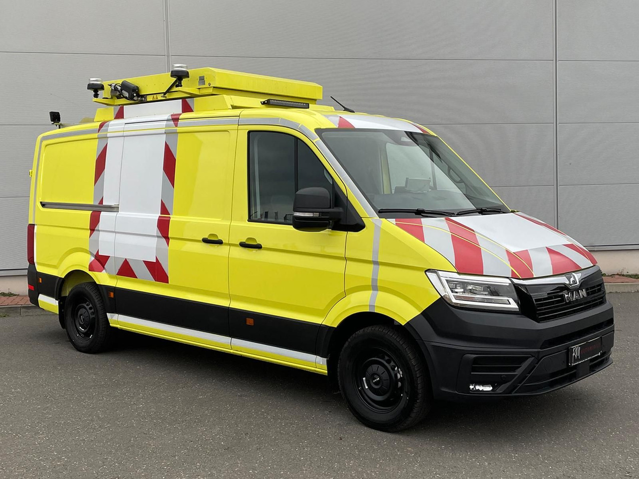 MAN TGE 3.180 L3H2 BF4 BEGLEITFAHRZEUG STANDHZ ACC - فان: صورة 2 MAN TGE 3.180 L3H2 BF4 BEGLEITFAHRZEUG STANDHZ ACC - فان: صورة 2