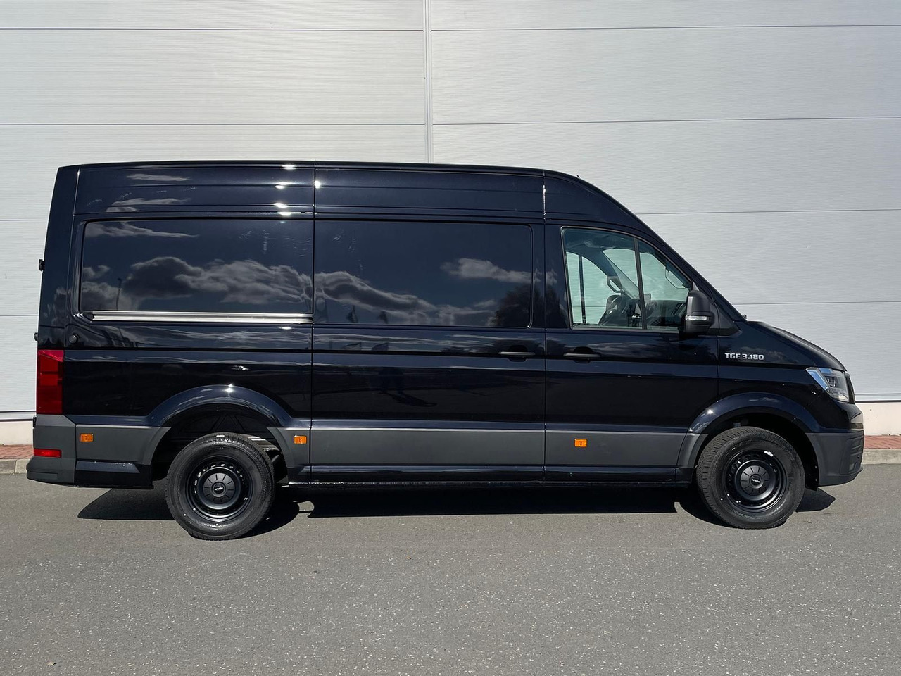 MAN TGE 3.180 L3H3 Kasten STANDHZ ACC NAVI KAMERA - سيارة: صورة 5 MAN TGE 3.180 L3H3 Kasten STANDHZ ACC NAVI KAMERA - سيارة: صورة 5