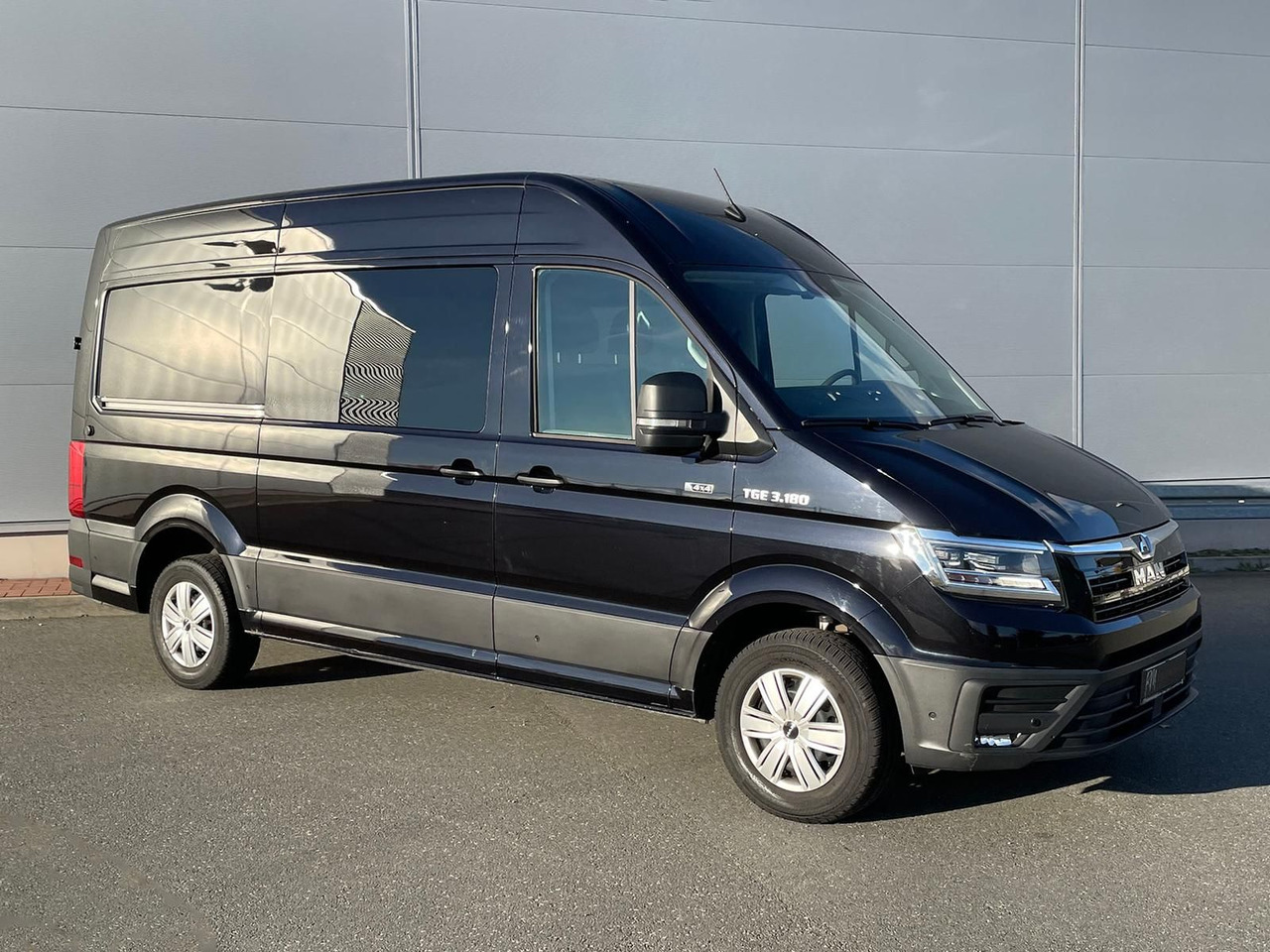 MAN TGE 3.180 L3H3 MIXTO 4x4 AUTOM DIFF AHK ACC NAV - فان, الشاحنات الصغيرة كابينة مزدوجة: صورة 2 MAN TGE 3.180 L3H3 MIXTO 4x4 AUTOM DIFF AHK ACC NAV - فان, الشاحنات الصغيرة كابينة مزدوجة: صورة 2