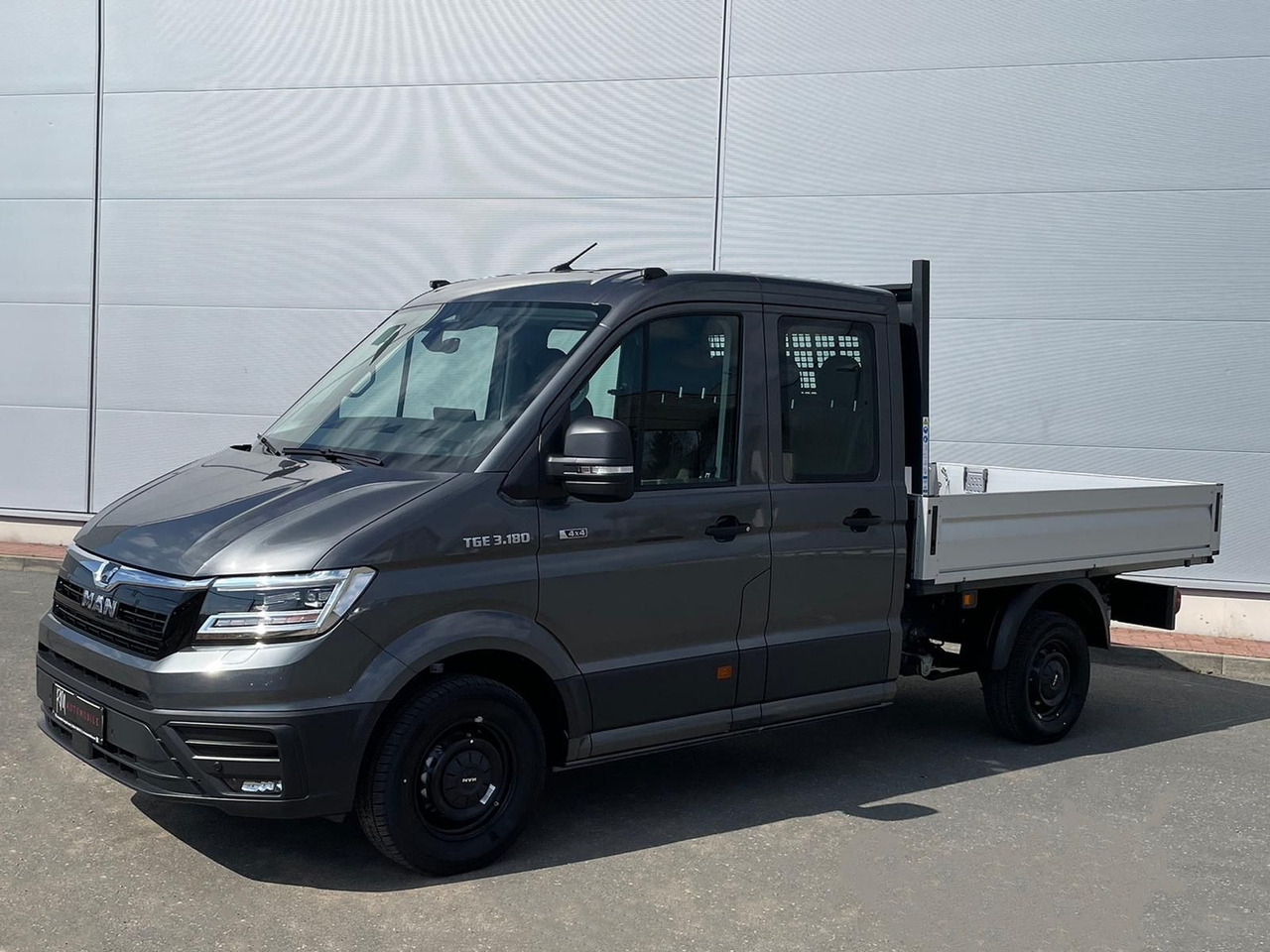 MAN TGE 3.180 Pritsche DOKA MR 4x4 ACC LED DIFF-SPER - شاحنة مفتوحة, الشاحنات الصغيرة كابينة مزدوجة: صورة 1 MAN TGE 3.180 Pritsche DOKA MR 4x4 ACC LED DIFF-SPER - شاحنة مفتوحة, الشاحنات الصغيرة كابينة مزدوجة: صورة 1