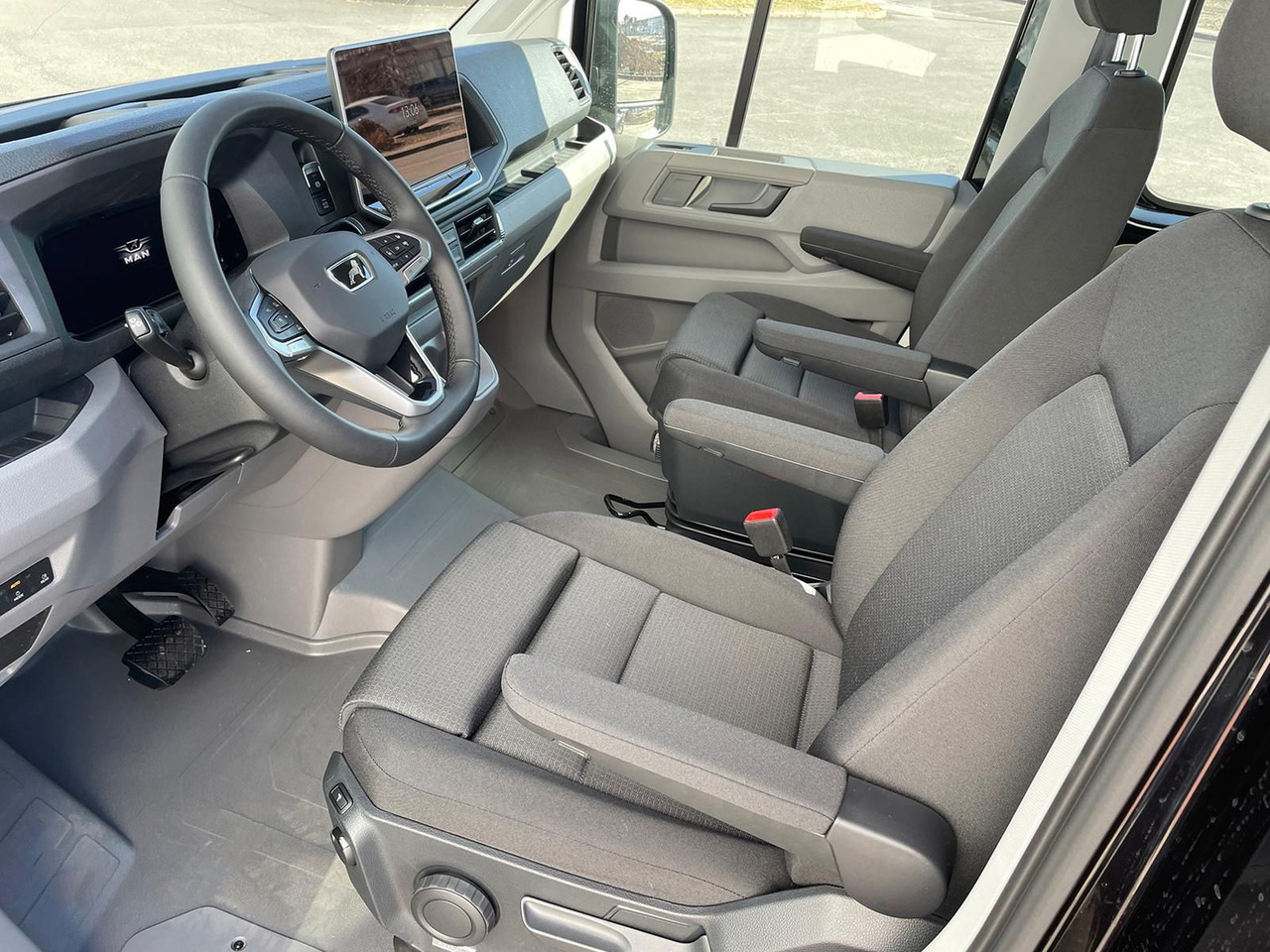 قلاب صغير, الشاحنات الصغيرة كابينة مزدوجة MAN TGE 3.180 Pritsche KIPPER DOKA LR 4x4 ACC LED: صورة 13 قلاب صغير, الشاحنات الصغيرة كابينة مزدوجة MAN TGE 3.180 Pritsche KIPPER DOKA LR 4x4 ACC LED: صورة 13